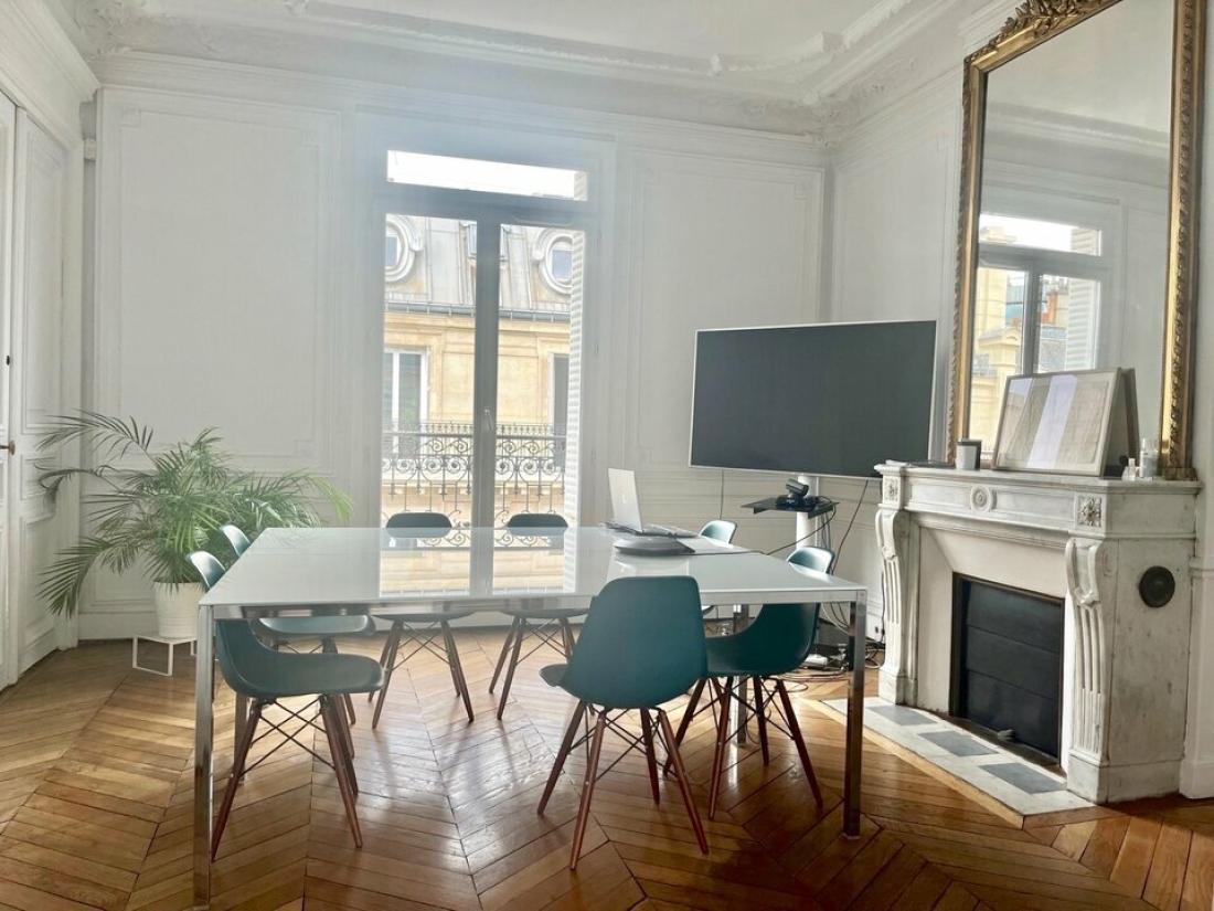 Photo 1 – location bureaux	PARIS (75008)