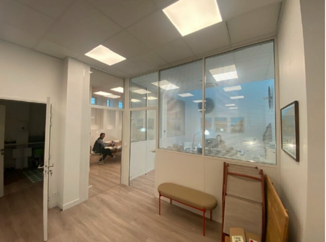 Photo 3 – location bureaux	PARIS (75008)