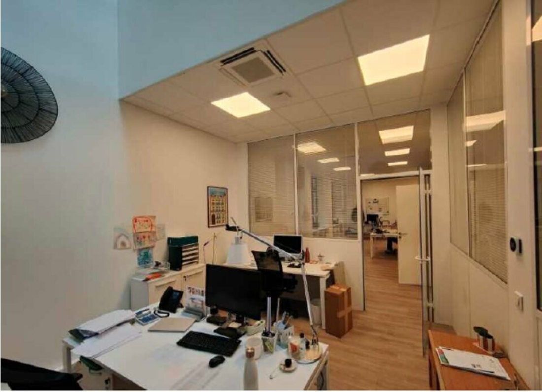 Photo 9 – location bureaux	PARIS (75008)