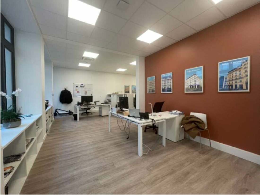 Photo 10 – location bureaux	PARIS (75008)