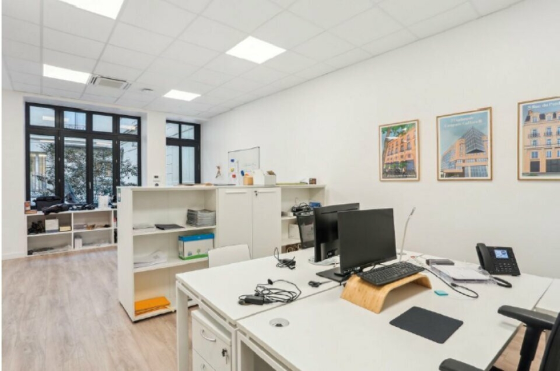 Photo 4 – location bureaux	PARIS (75008)