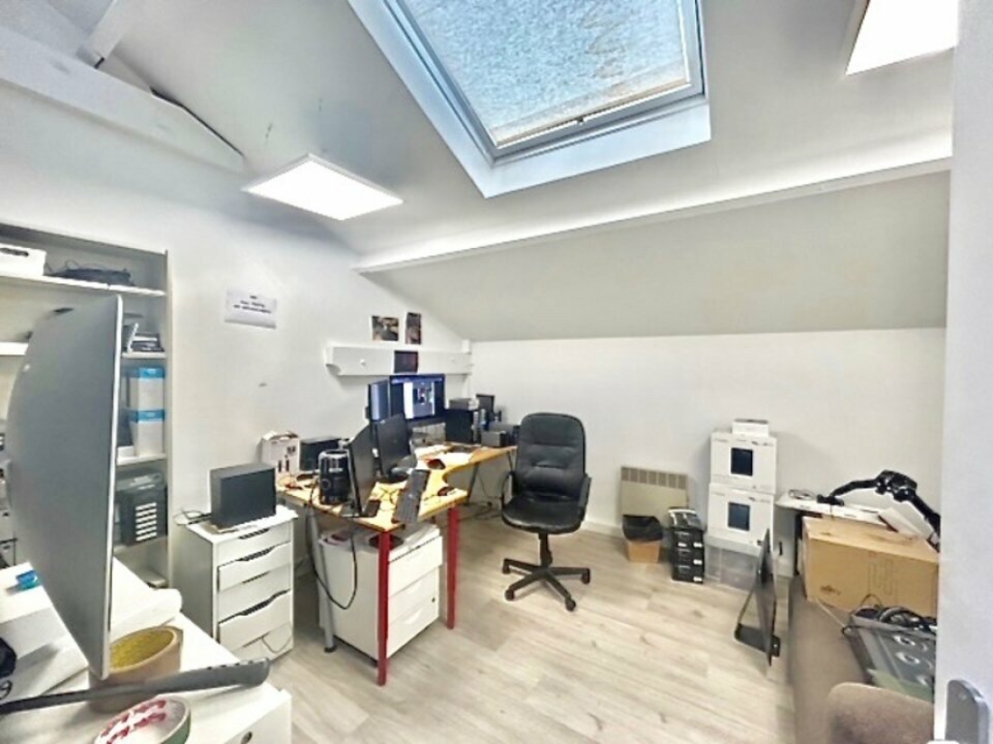 Photo 8 – location bureaux	PARIS (75011)