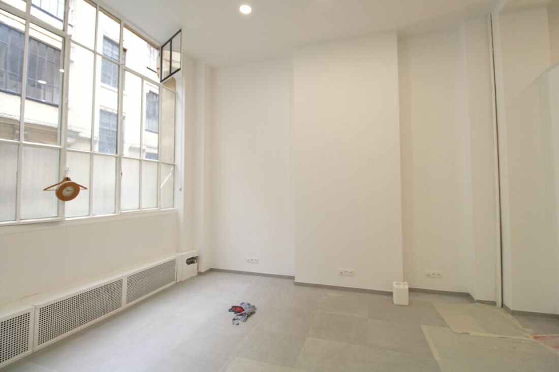 Photo 2 – location bureaux	PARIS (75010)